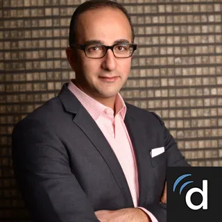 Dr. Arash Akhavan